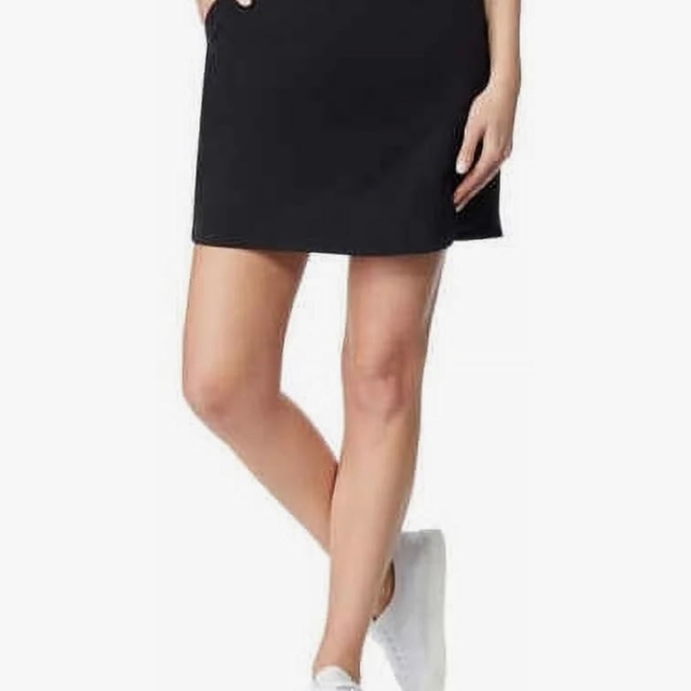 NWT Women's Ultra Soft Stretch Skort Black Small
